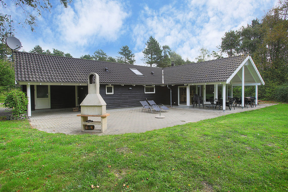 Feriehus i Østersøbadet – lei sommerhus med basseng ☀️ VillaVilla