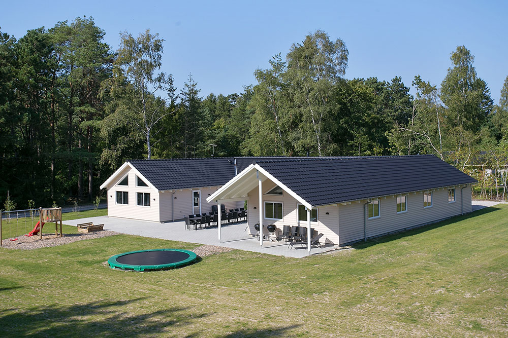 Dette lekre huset med svømmebasseng, nr. 362, med plass til 24 personer, ligger i Nordsjælland