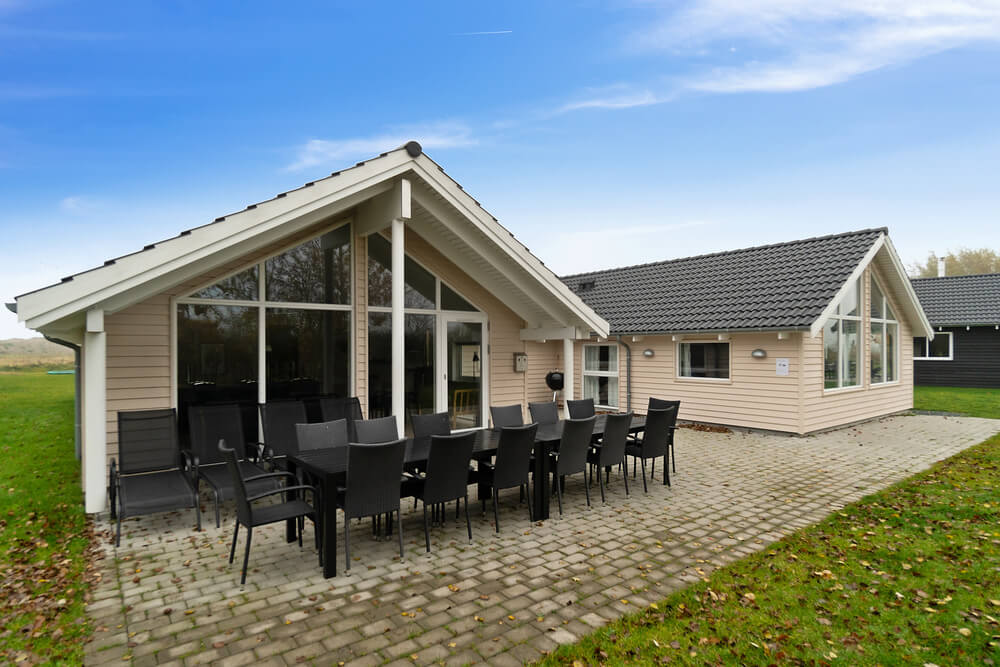 Dette lekre huset med svømmebasseng, nr. 708, med plass til 12 personer, ligger i Tyskland