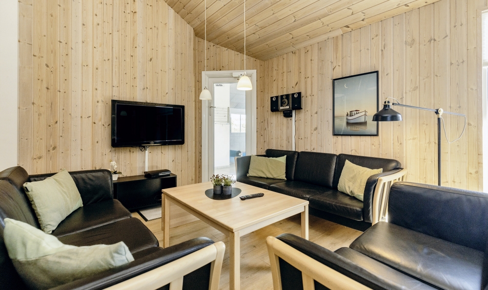 Sofakroken i luksushus nr. 267 i Nordjylland.