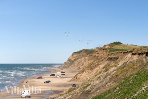 Den flotte stranden nær luksushus nr. 236 ved Nordjylland.