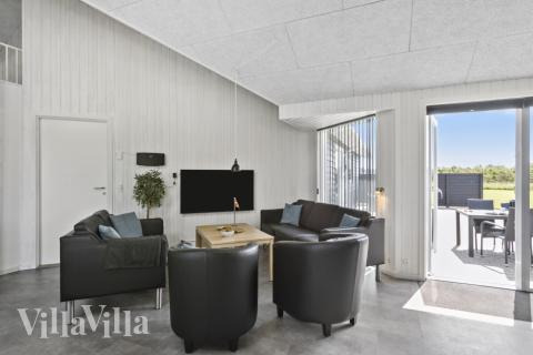 Aktivitetsrom i luksushus nr. 193 med 6 soverom og plass til 16 personer.