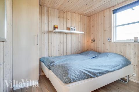 Et av de 6 soverommene i luksushus nr. 241 i Sydjylland.