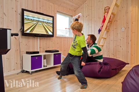 Aktivitetsrom i luksushus nr. 254 med 5 soverom og plass til 14 personer.