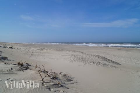 Stranden nær luksushus nr. 146.