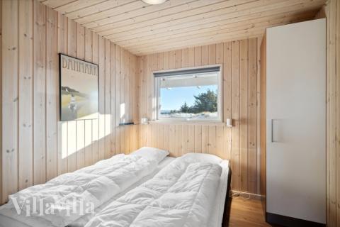 Et av de 9 soverommene i luksushus nr. 176 i Vestjylland.