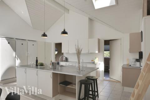 Kjøkkenet i luksushus nr. 207 er fullt utstyrt så dere lett kan lage mat til 26 personer.