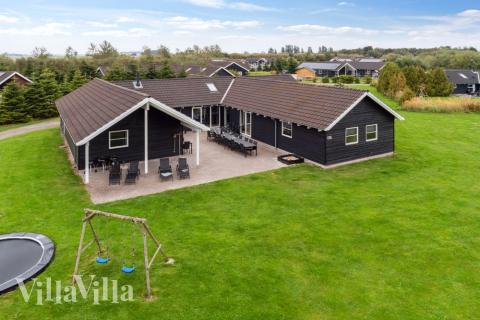 Hus nr. 207 med basseng og plass til 26 personer ligger i Lolland/Falster/Møn.