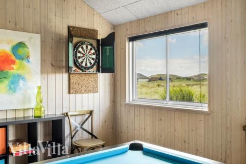 Luksushus nr. 294 til 18 personer tilbyr et stort aktivitetsrom med bl.a. biljard og dart