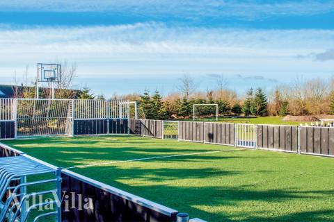 Utendørsaktiviteter rundt feriehus nr. 201.