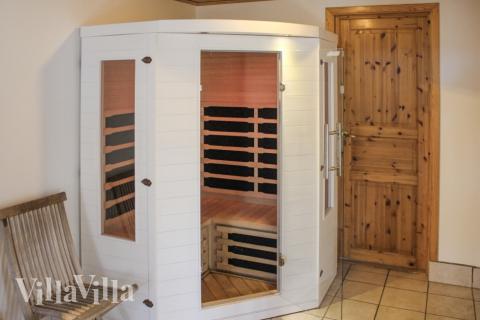 Nyt varmen i badstuen i luksushus nr. 84 til 18 personer