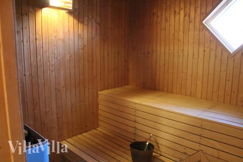 Nyt varmen i badstuen i luksushus nr. 78 til 14 personer