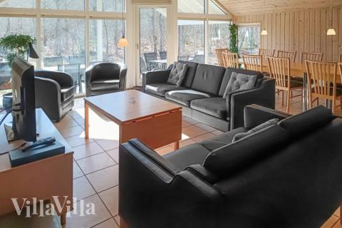 Sofakroken i luksushus nr. 244 i Sverige.