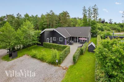 Dette flotte, luksuriøse feriehuset i Ebeltoft legger til rette for en flott ferie full av aktiviteter og utflukter på Djursland\r\n