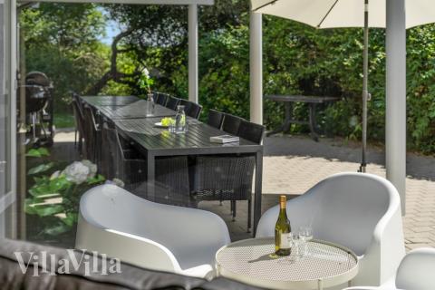 Stor terrasse i luksushus nr. 277 i Nordsjælland.