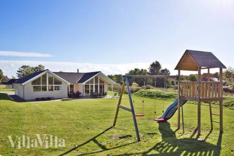 Flott feriehus nr. 274, med god plass til opptil 16 personer