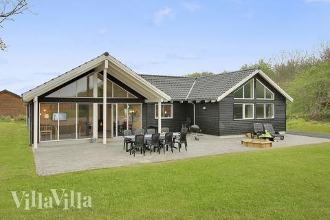 Dette fantastiske luksushuset byr på en begivenhetsrik ferie på Langeland\r\n