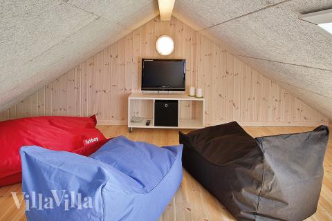 Noen av de 16 soveplassene i luksushus nr. 279 finnes på hems