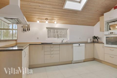 Kjøkkenet i luksushus nr. 159 er godt innrettet.