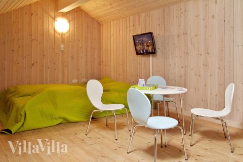 Noen av de 24 soveplassene i luksushus nr. 177 finnes på hems