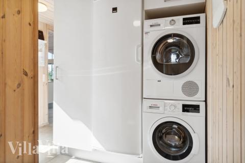 Det romslige inngangspartiet til luksushus nr. 282 i Lolland/Falster/Møn