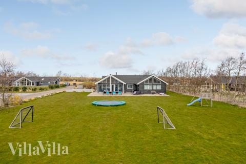 Flott feriehus nr. 299, med god plass til opptil 16 personer