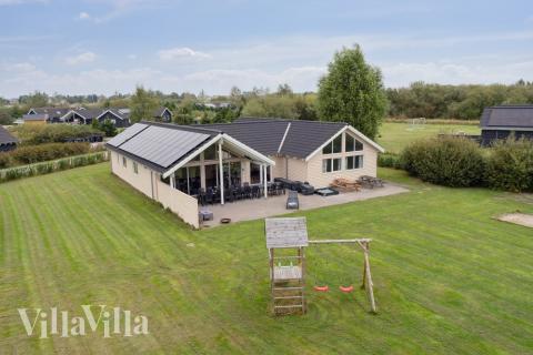 Hus nr. 306 med basseng og plass til 16 personer ligger i Lolland/Falster/Møn.