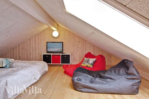 Noen av de 16 soveplassene i luksushus nr. 307 finnes på hems