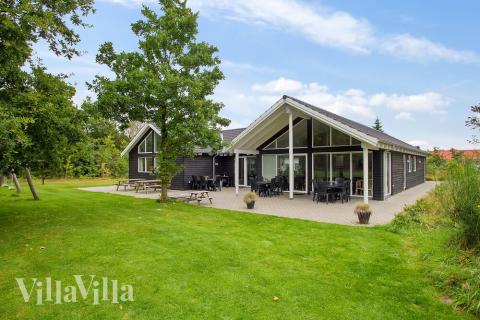 Flott feriehus nr. 313, med god plass til opptil 18 personer