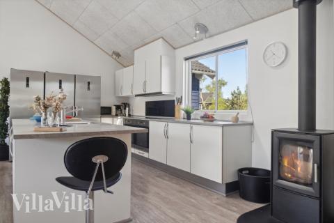 Kjøkkenet i luksushus nr. 314 er fullt utstyrt så dere lett kan lage mat til 20 personer.