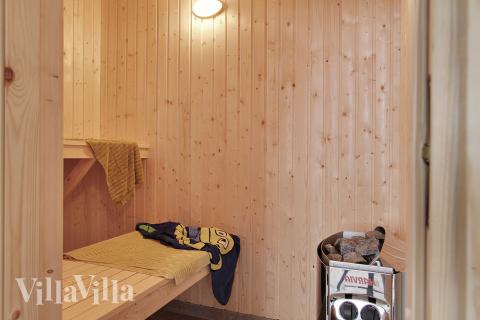 Nyt varmen i badstuen i luksushus nr. 319 til 18 personer