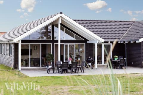 Flott feriehus nr. 328, med god plass til opptil 18 personer