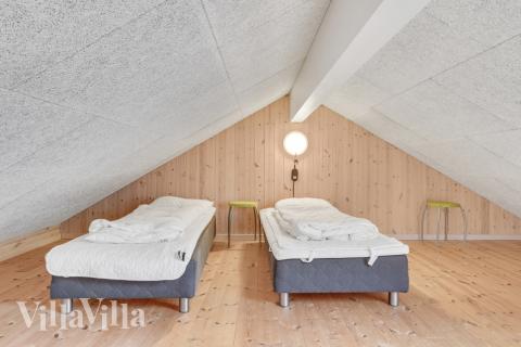 Noen av de 18 soveplassene i luksushus nr. 328 finnes på hems