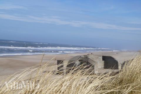 Den flotte stranden nær luksushus nr. 332 ved Vestjylland.
