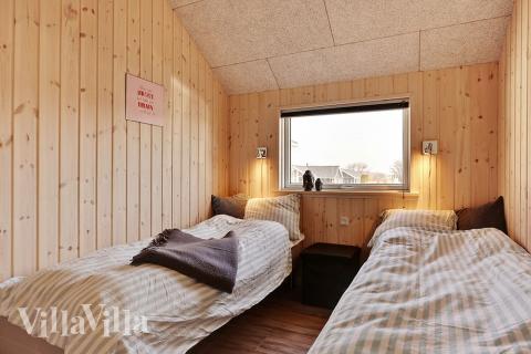 Et av de 5 soverommene i luksushus nr. 336 i Fyn og øyer.