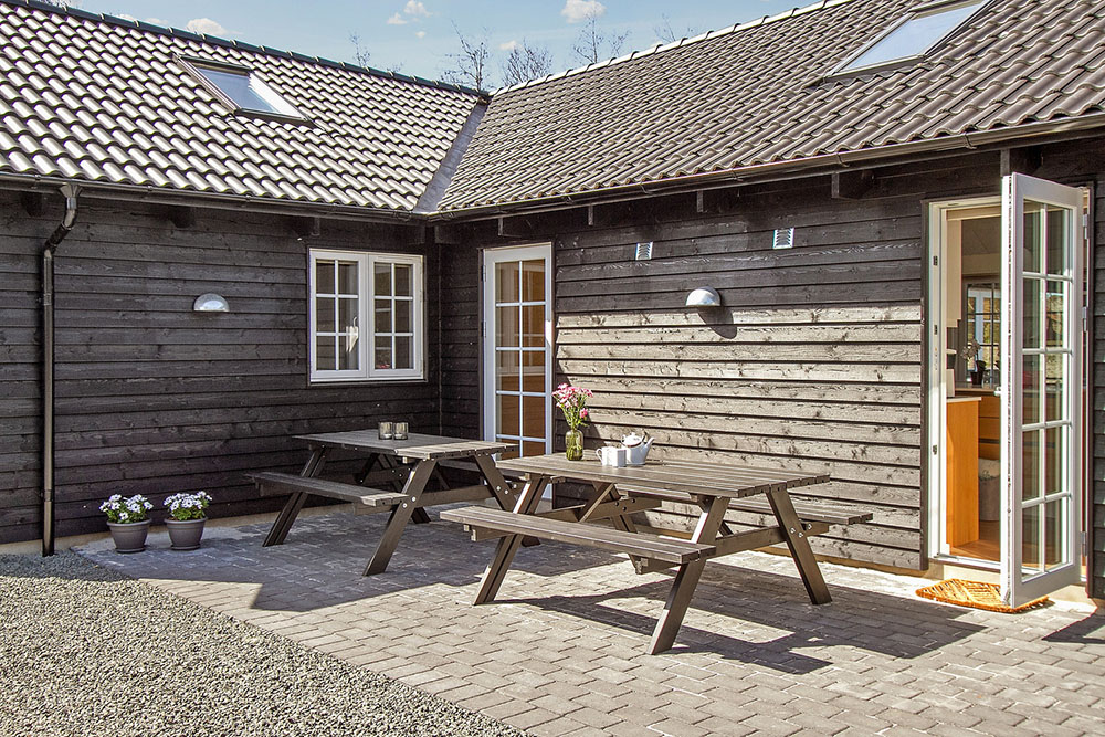 Luksushus nr. 342 har en deilig terrasse med gode hagemøbler til 24 personer.