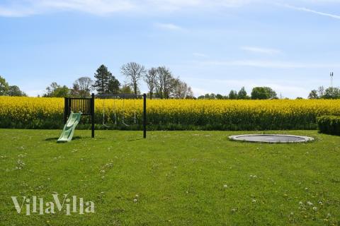 I tillegg til alle aktivitetsmulighetene i husets bassengavdeling, tilbyr også luksushus nr. 345 mengder av utendørsaktiviteter