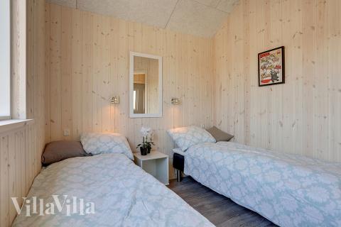 Et av de 6 soverommene i luksushus nr. 344 i Fyn og øyer.