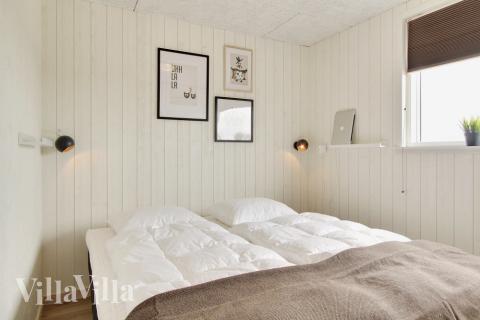 Et av de 7 soverommene i luksushus nr. 348 i Vestjylland.