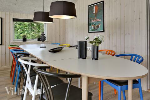 Oppholdsrom med plass til 14 i luksushus nr. 349.