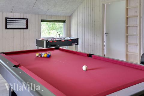 Aktivitetsrom i luksushus nr. 349 med 5 soverom og plass til 14 personer.