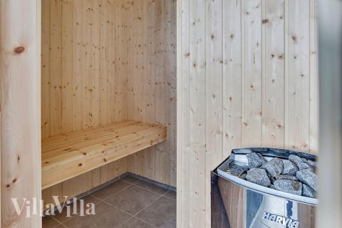 Nyt varmen i badstuen i luksushus nr. 366 til 14 personer