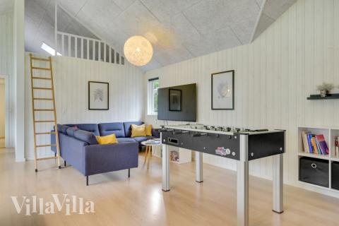 Aktivitetsrom i luksushus nr. 365 med 8 soverom og plass til 20 personer.