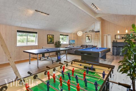 Aktivitetsrom i luksushus nr. 375 med 9 soverom og plass til 24 personer.