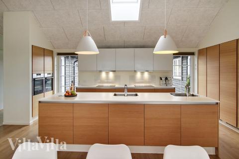 Kjøkkenet i luksushus nr. 386 er godt innrettet.