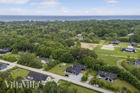 Det vakre området Østjylland innbyr til et opphold i luksushus nr. 380.