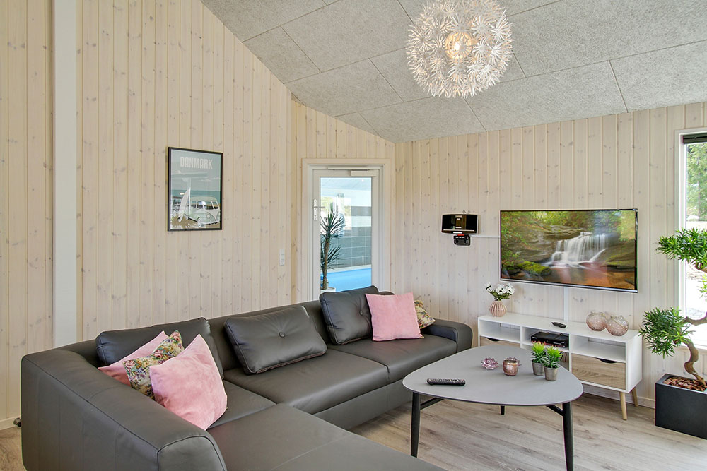 Oppholdsrom med plass til 22 i luksushus nr. 394.
