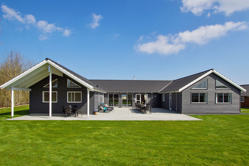 Dette lekre huset med svømmebasseng, nr. 701, med plass til 24 personer, ligger i Tyskland