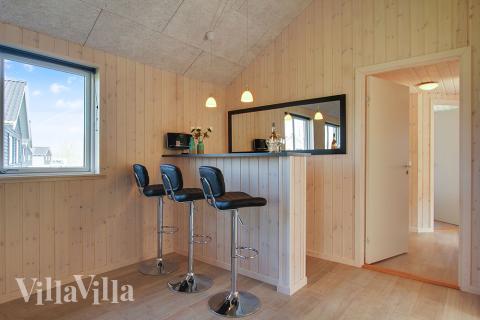 Feriehus nr. 704 har egen bar