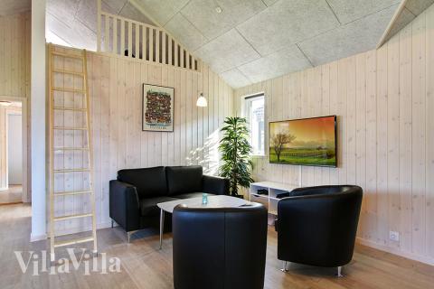 Aktivitetsrom i luksushus nr. 704 med 7 soverom og plass til 18 personer.